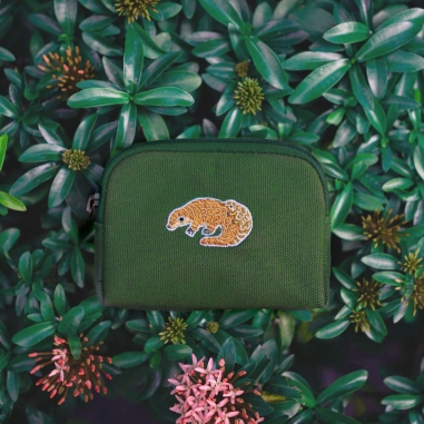 一帆布包｜臺灣動物系列 帆布刺繡零錢包 穿山甲