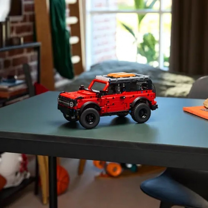 LEGO 樂高 42213 Ford Bronco SUV 休旅車