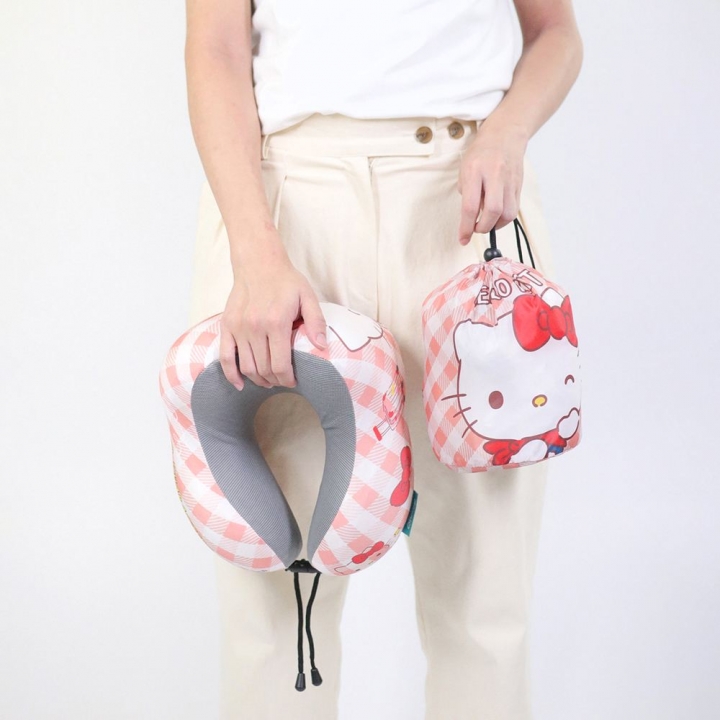 Sanrio 三麗鷗 HELLO KITTY頸枕 格紋紅