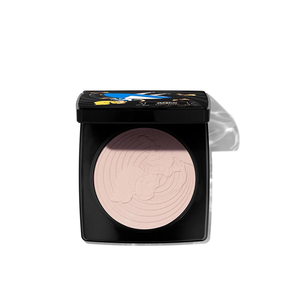Bobbi Brown 《愛麗絲夢遊仙境》輕隱毛孔柔焦蜜粉餅