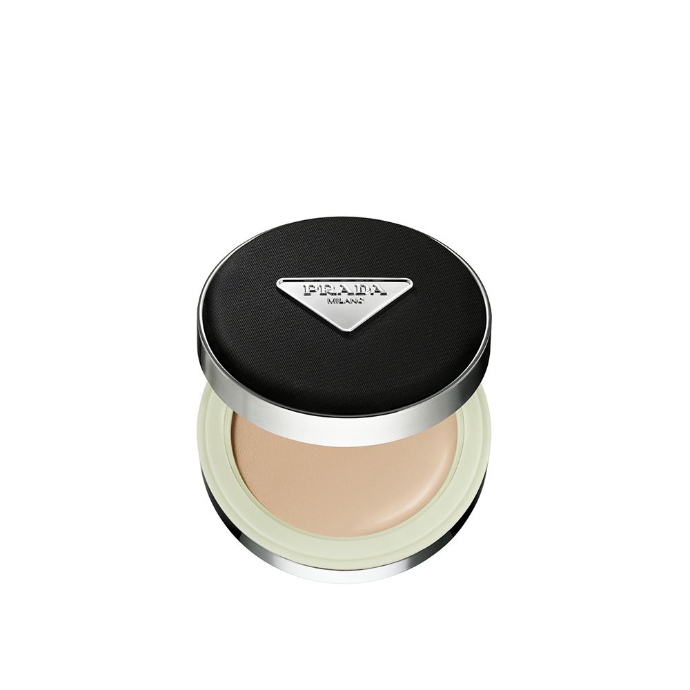 Prada 原生霧光尼龍氣墊粉餅