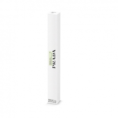 PRADA DURABLE GLIDING EYE PENCIL解構視界眼線筆