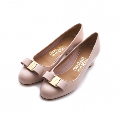 Salvatore Ferragamo費拉格慕 SFA VARA 低跟跟鞋