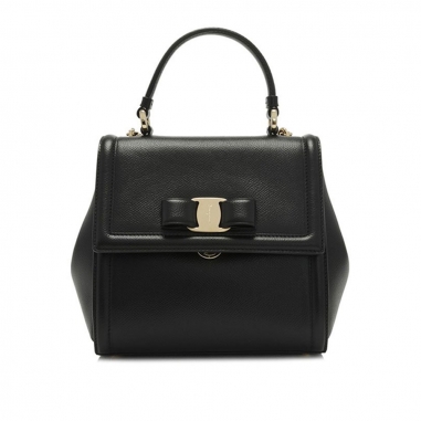 Salvatore Ferragamo費拉格慕 CARRIE斜背包