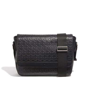 Salvatore Ferragamo費拉格慕 TRAVEL EMBOS郵差包