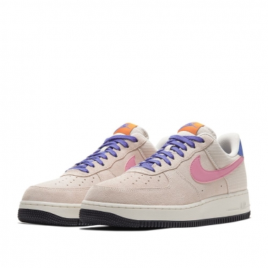 NIKE耐吉 AIR FORCE 1 '07運動鞋