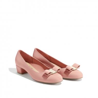 Salvatore Ferragamo費拉格慕 VARA低跟鞋